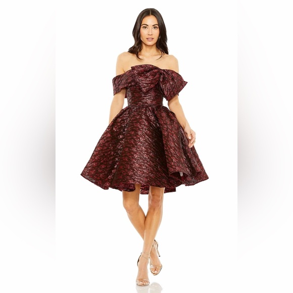NWT $498 MAC DUGGAL BROCADE OFF THE SHOULDER BOW COCKTAIL DRESS 68622 - Picture 1 of 8